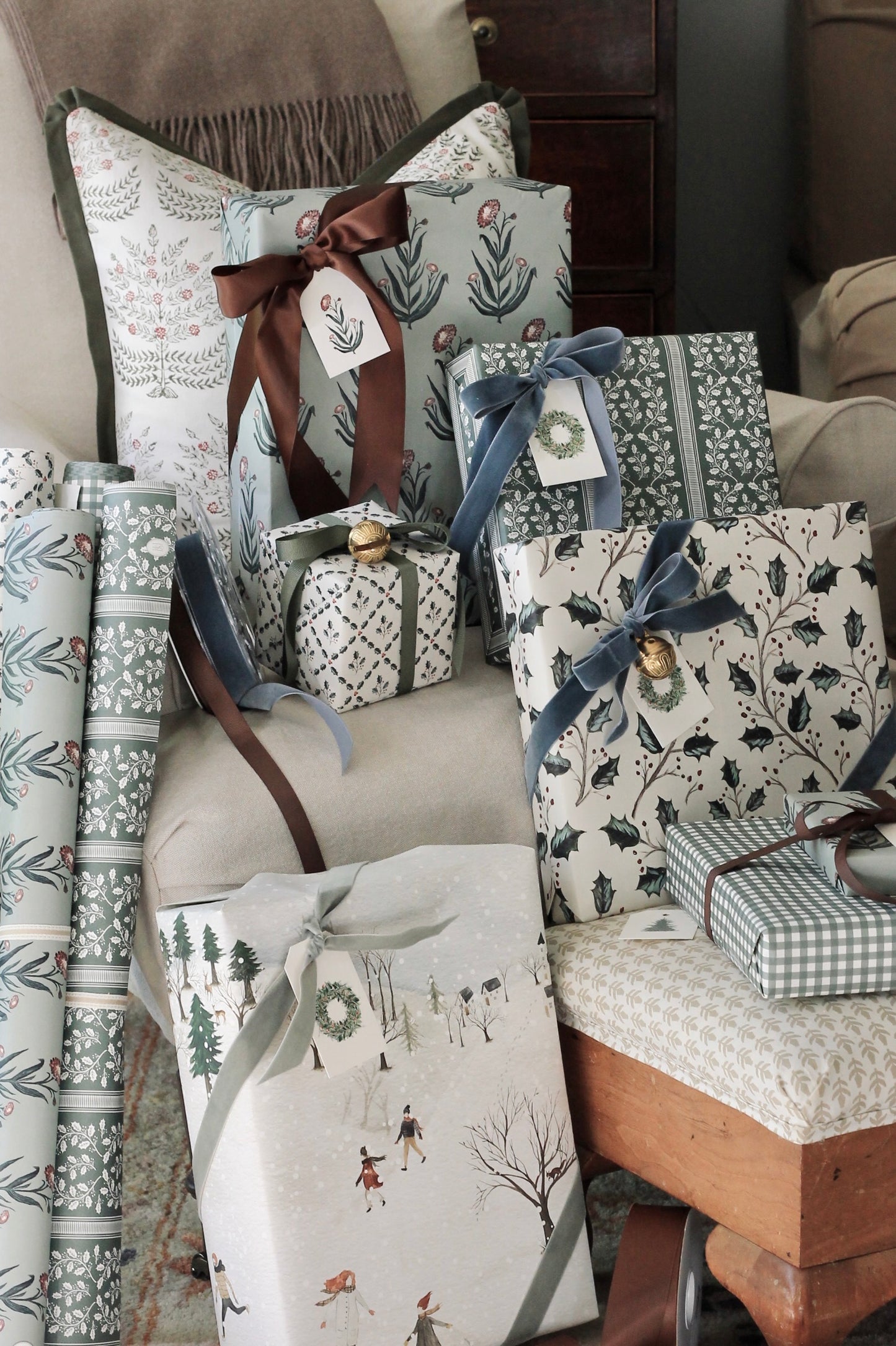 Henry Gingham Moss Wrapping Papers - 4 sheets