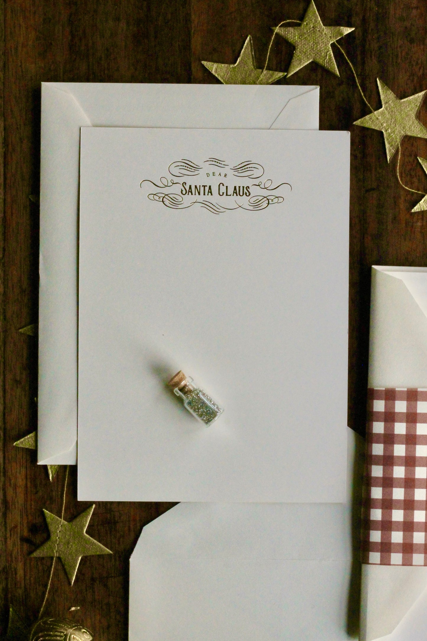 Exclusive "Dear Santa Stationery"