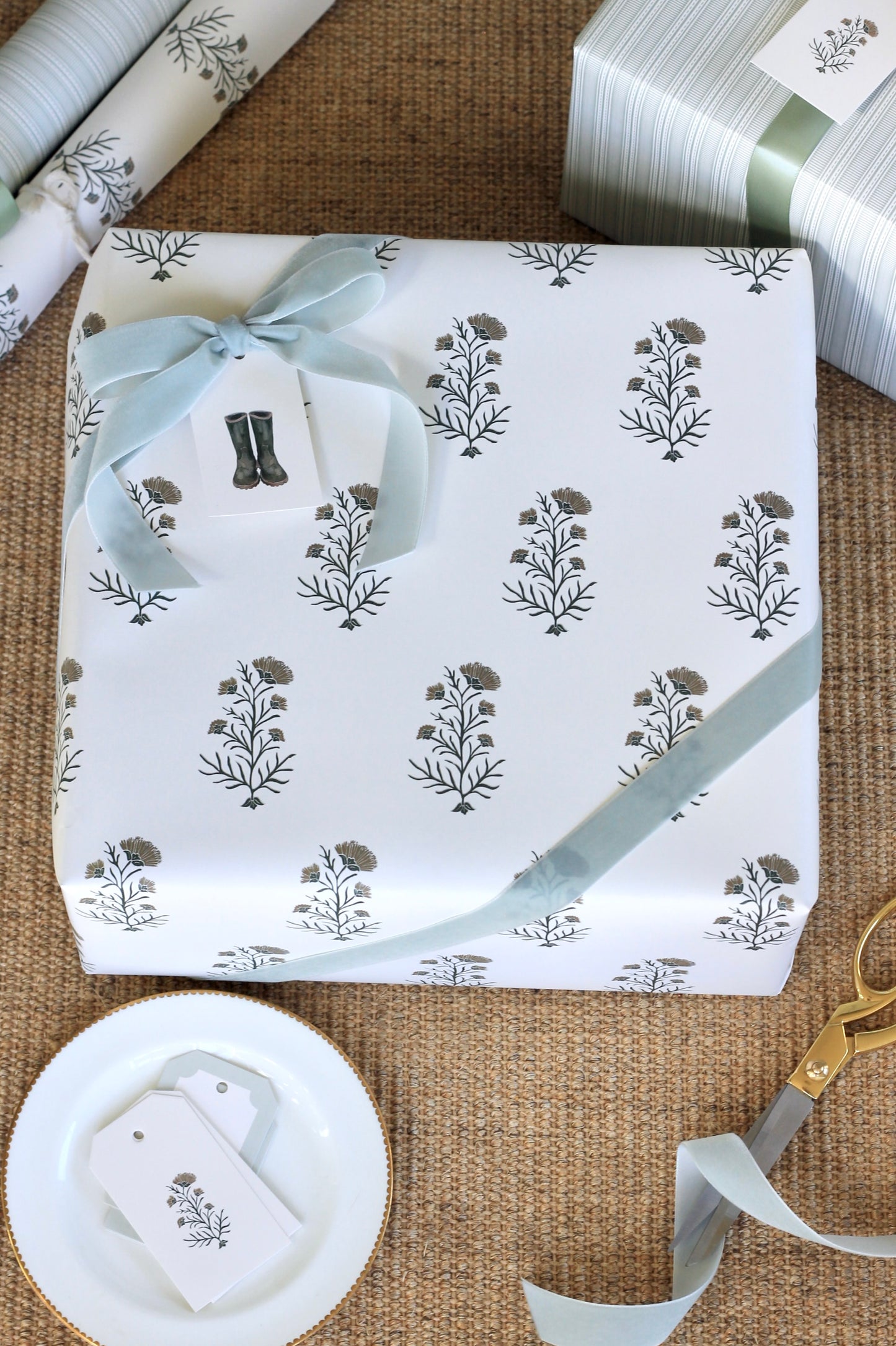 Charlotte Wrapping Paper, Spruce & Gold