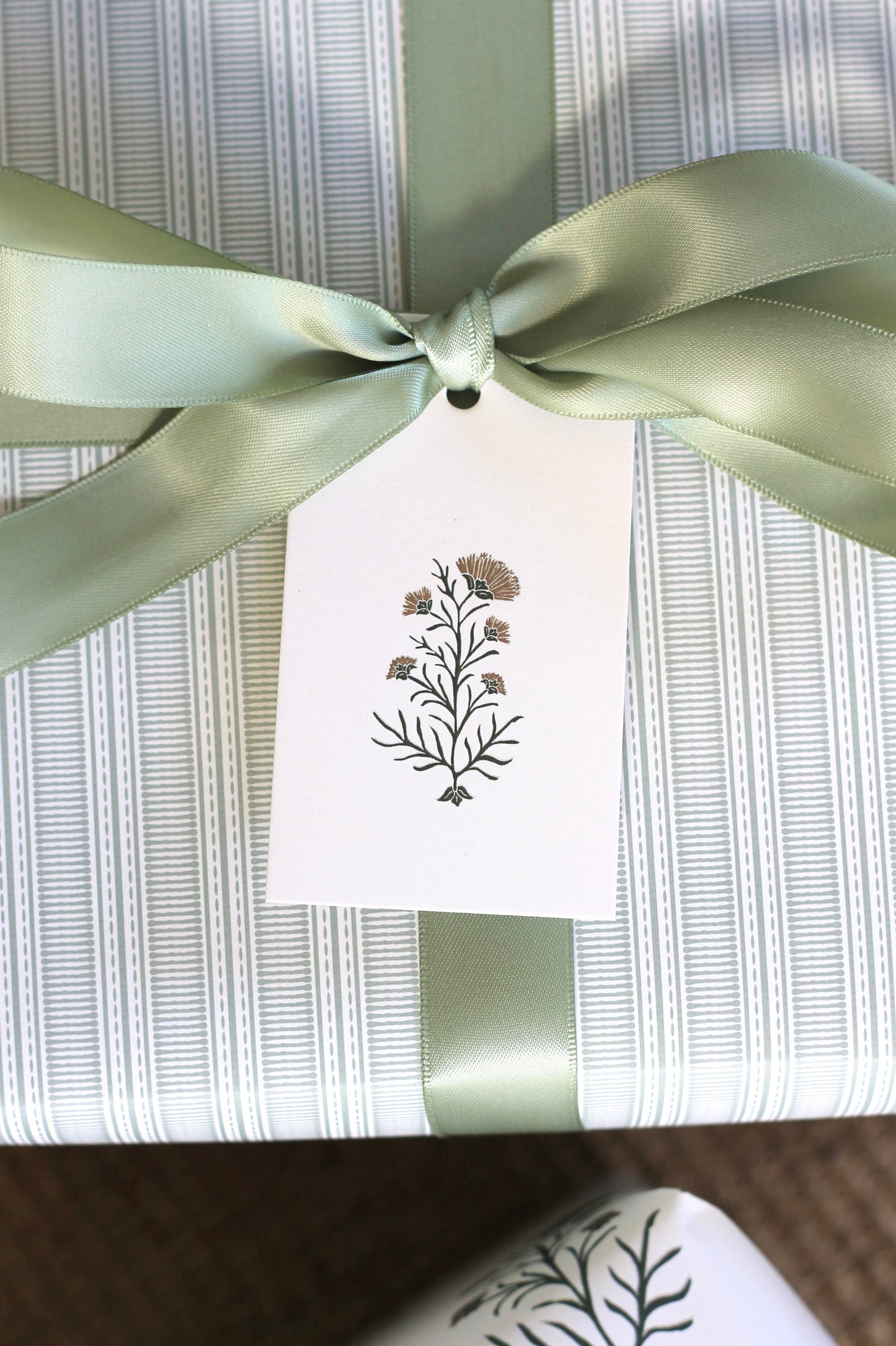 Charlotte Wrapping Paper, Spruce & Gold