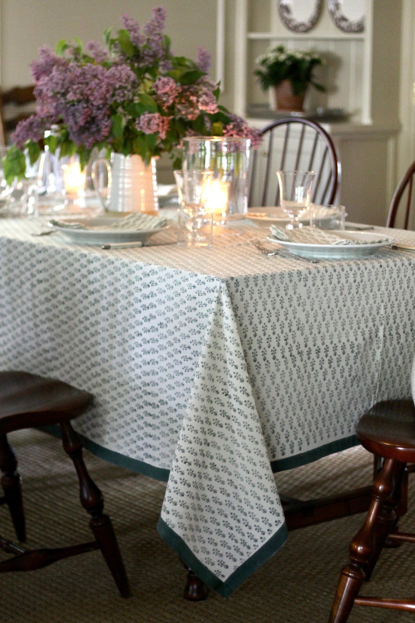 Emma in Deep Green Tablecloths