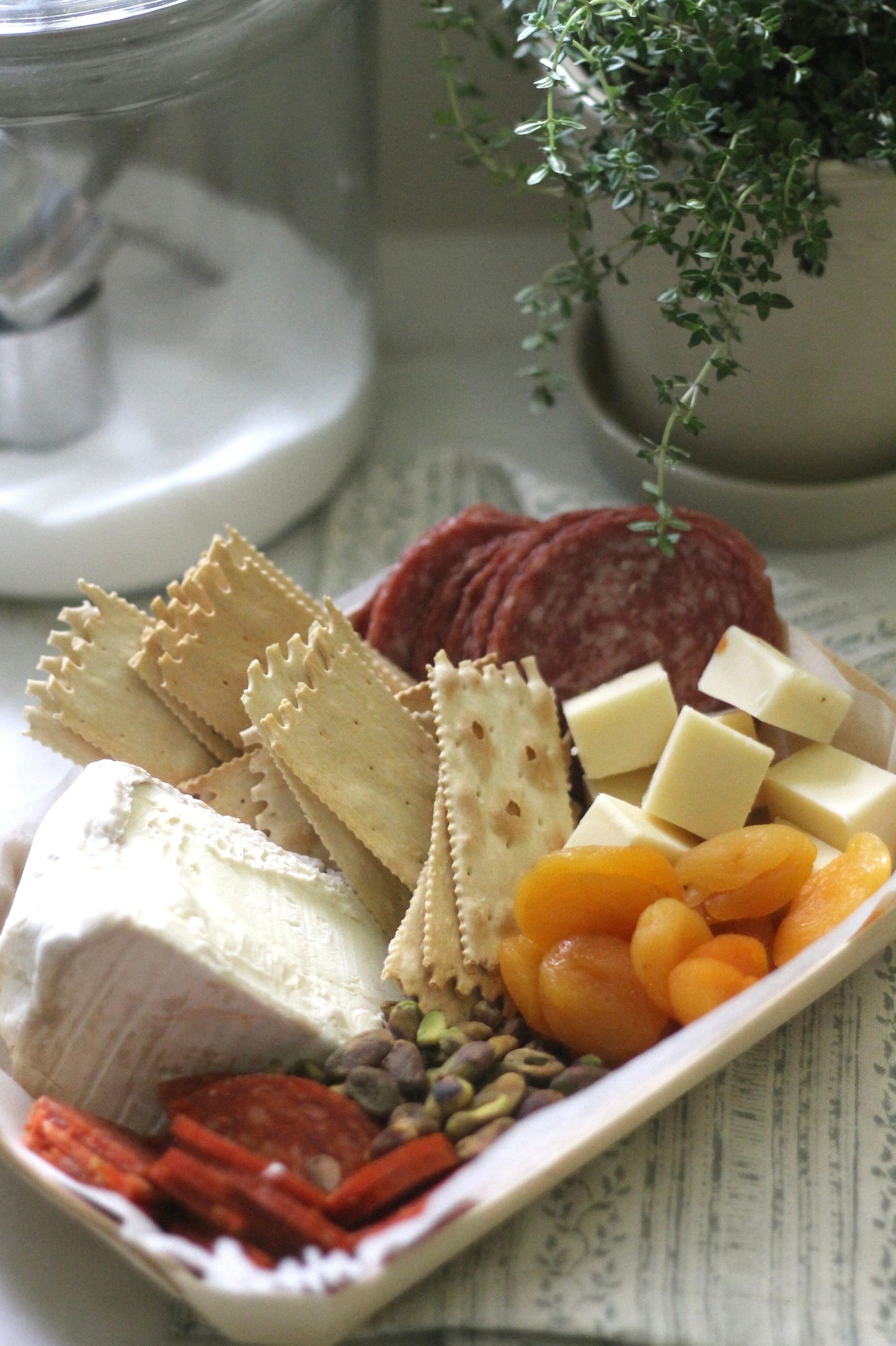 Wooden Baking Basket - Flat