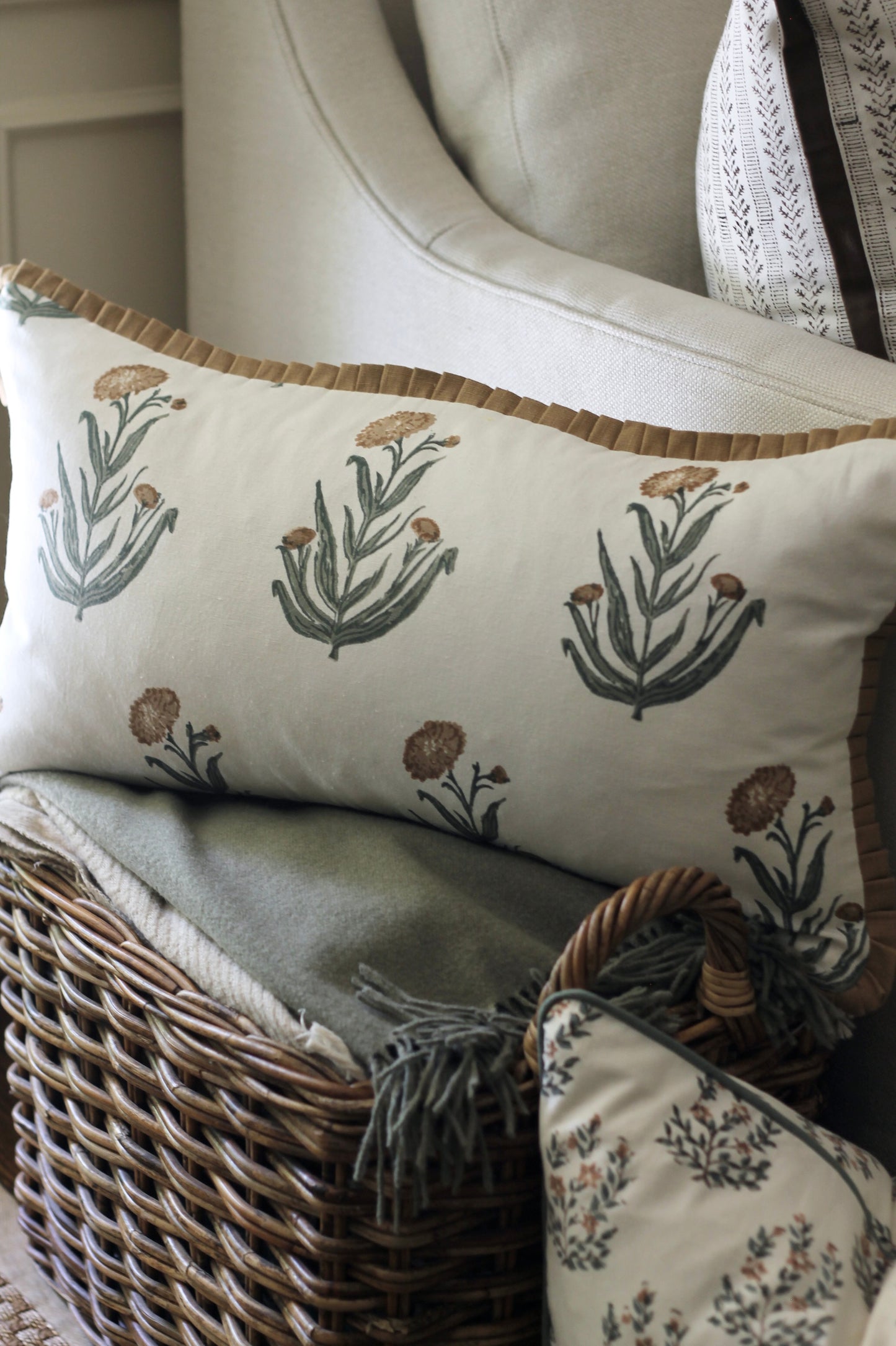 Amanda in Gold Pillow Covers with Gold Flange | 3 sizes
