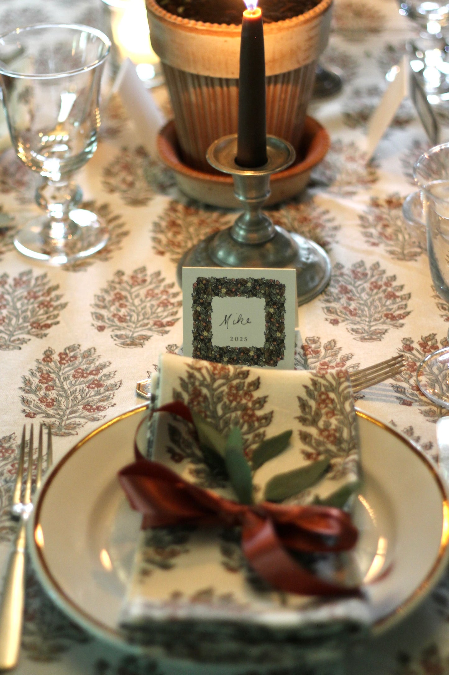Hydrangea in Red Napkins