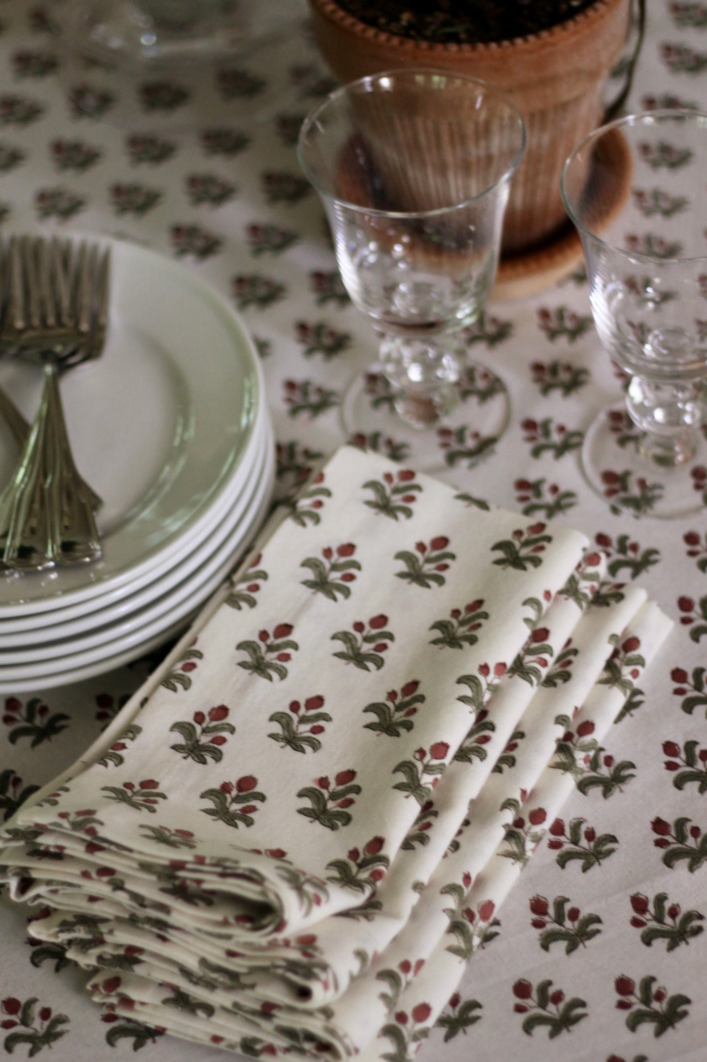 Alison Tablecloths | 2 sizes