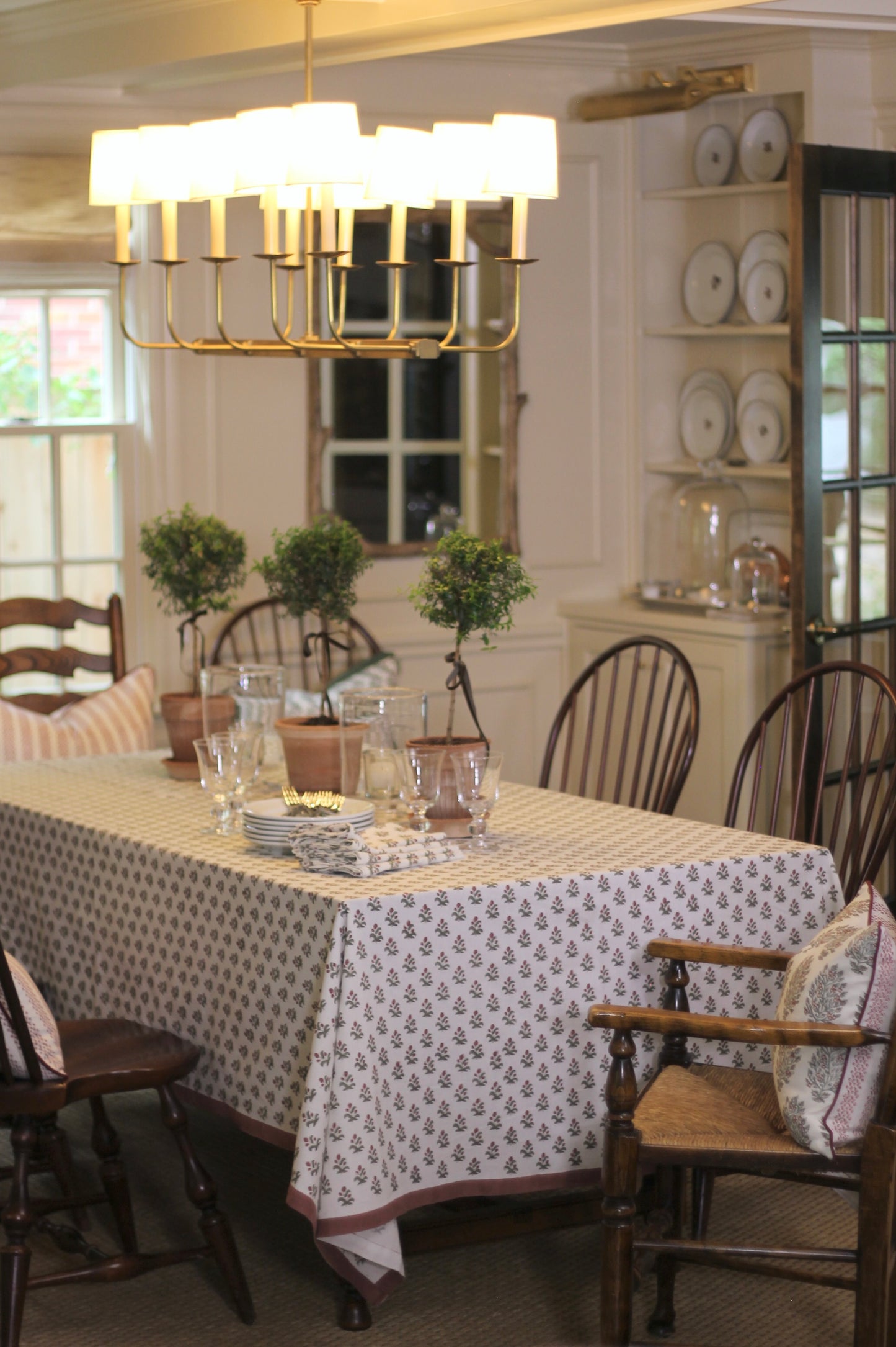 Alison Tablecloths | 2 sizes