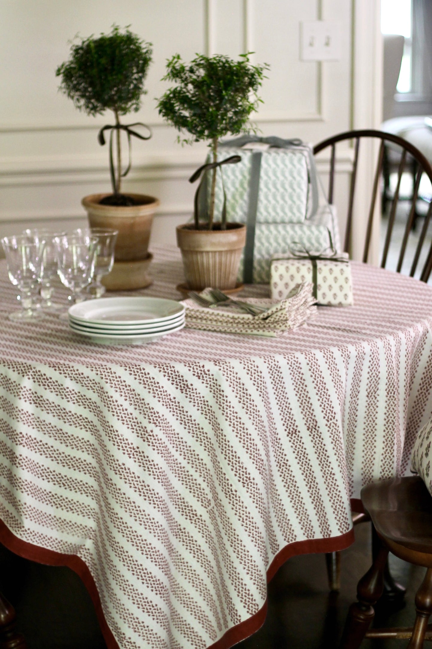 Berry Stripe in Red Tablecloths | 2 sizes
