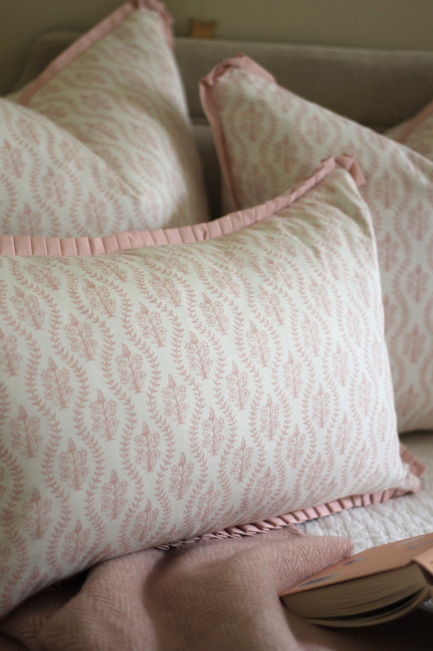 Scallop Dahlia Pillow Cover in Peony with Pink Flange | 3 sizes