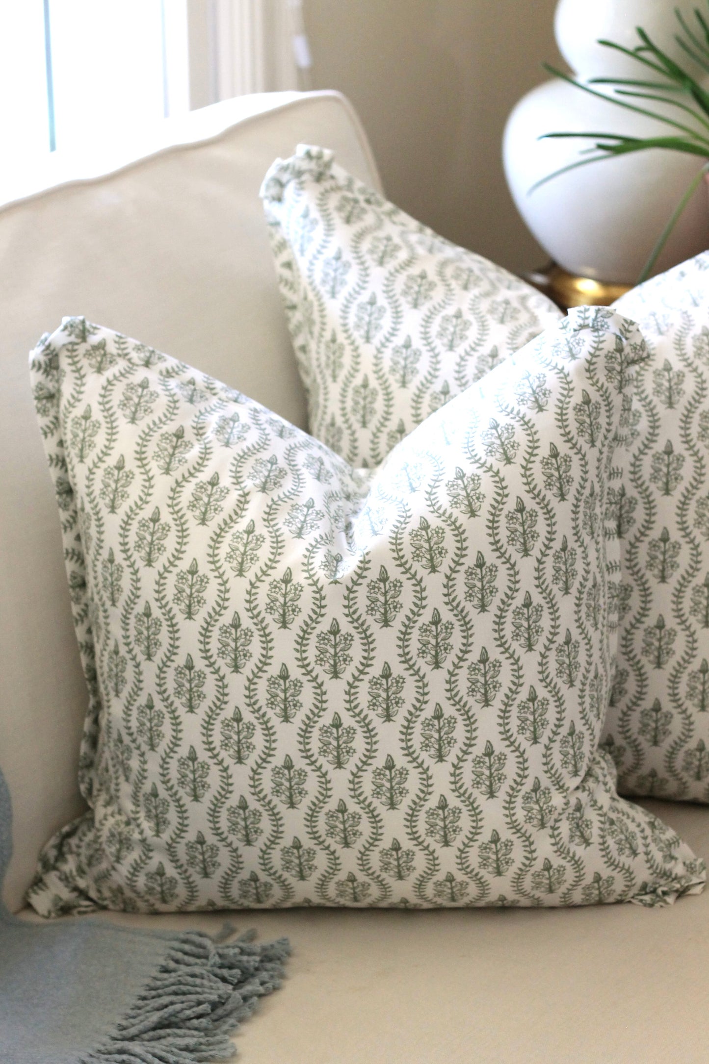 Scallop Dahlia in Spruce Pillow Cover with Same Fabric Flange | 3 sizes