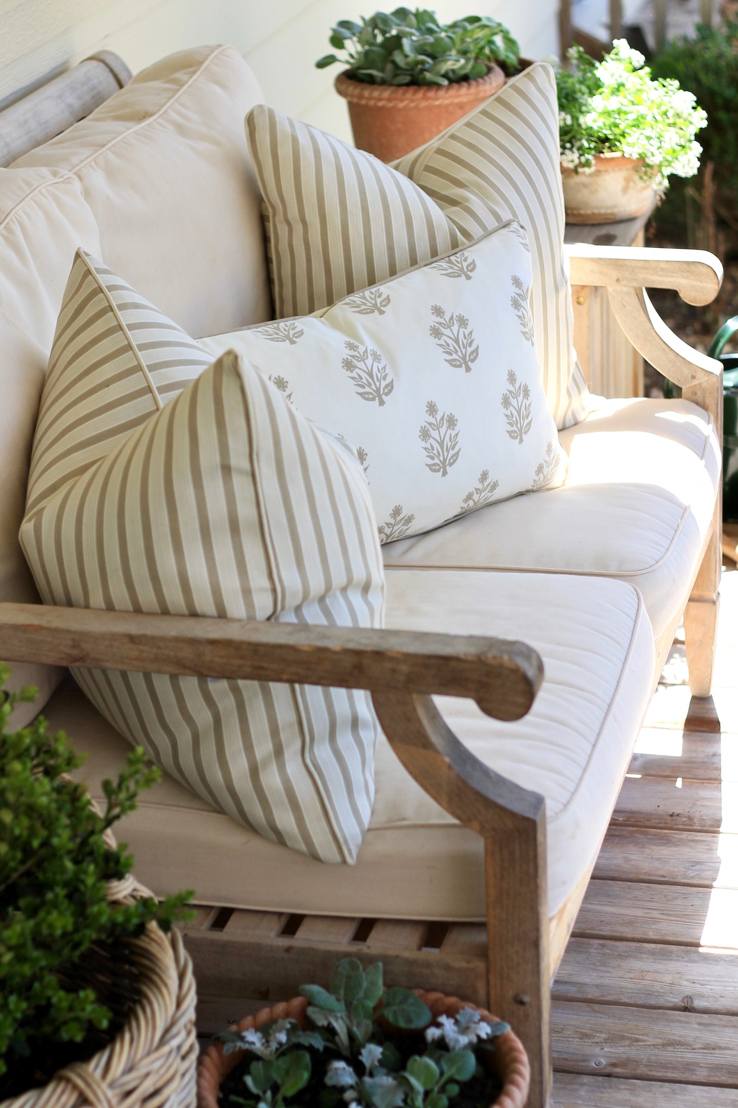 Outdoor JSH Stripe Pillow Covers in Wheat | 3 Sizes