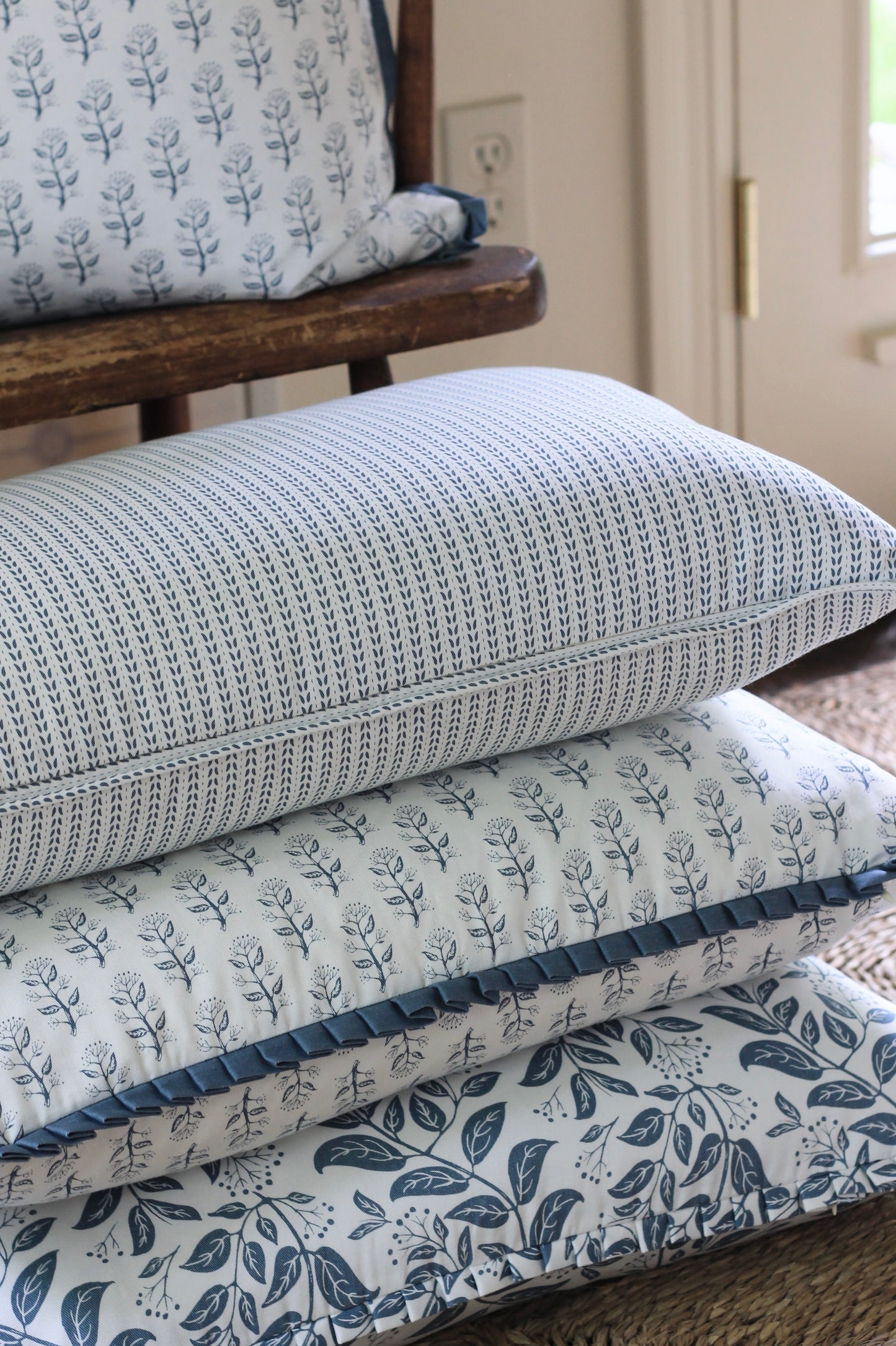 Dot & Leaf Pillow Covers in Navy | 3 sizes