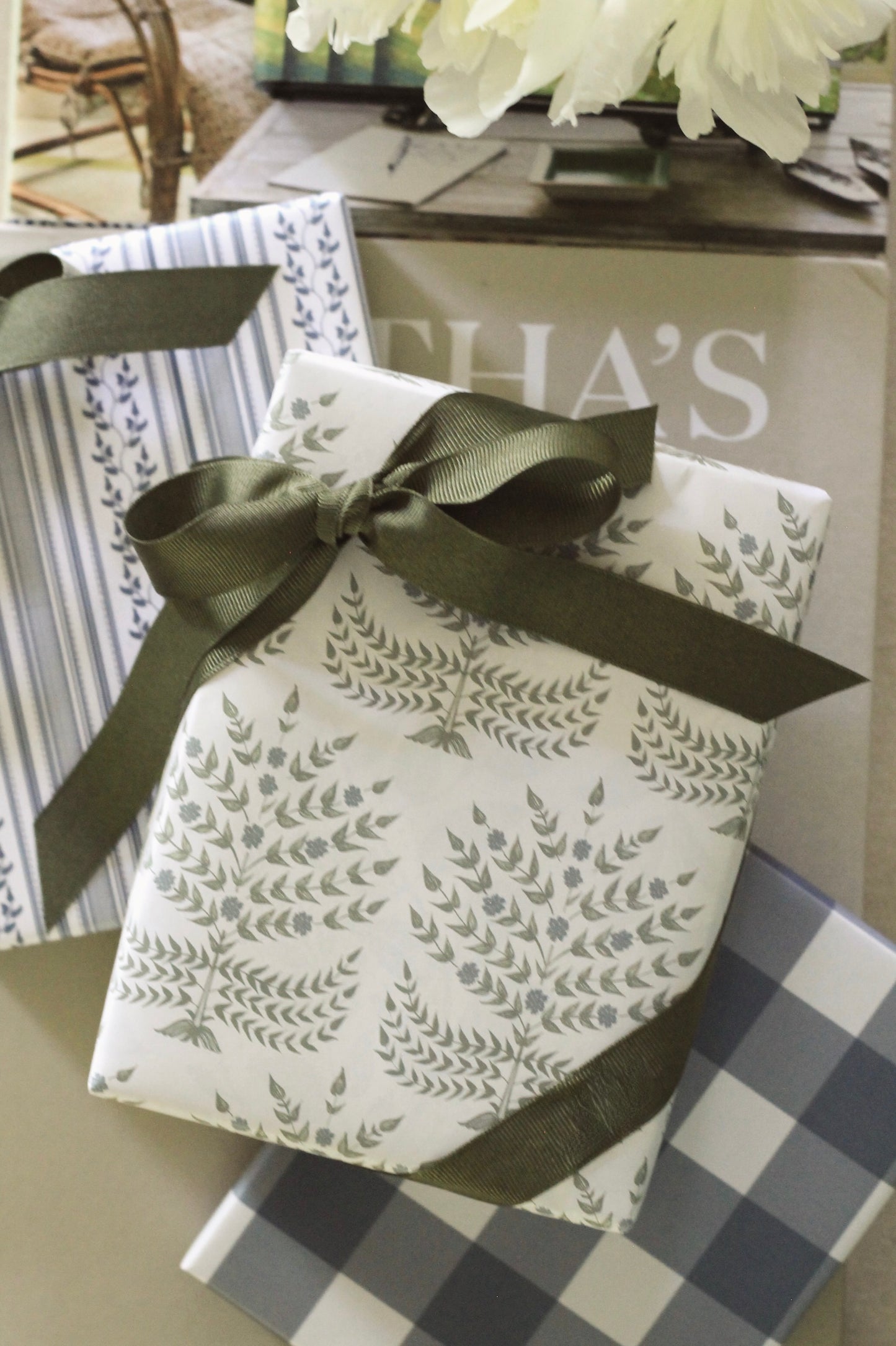 Mason Wrapping Paper, Navy