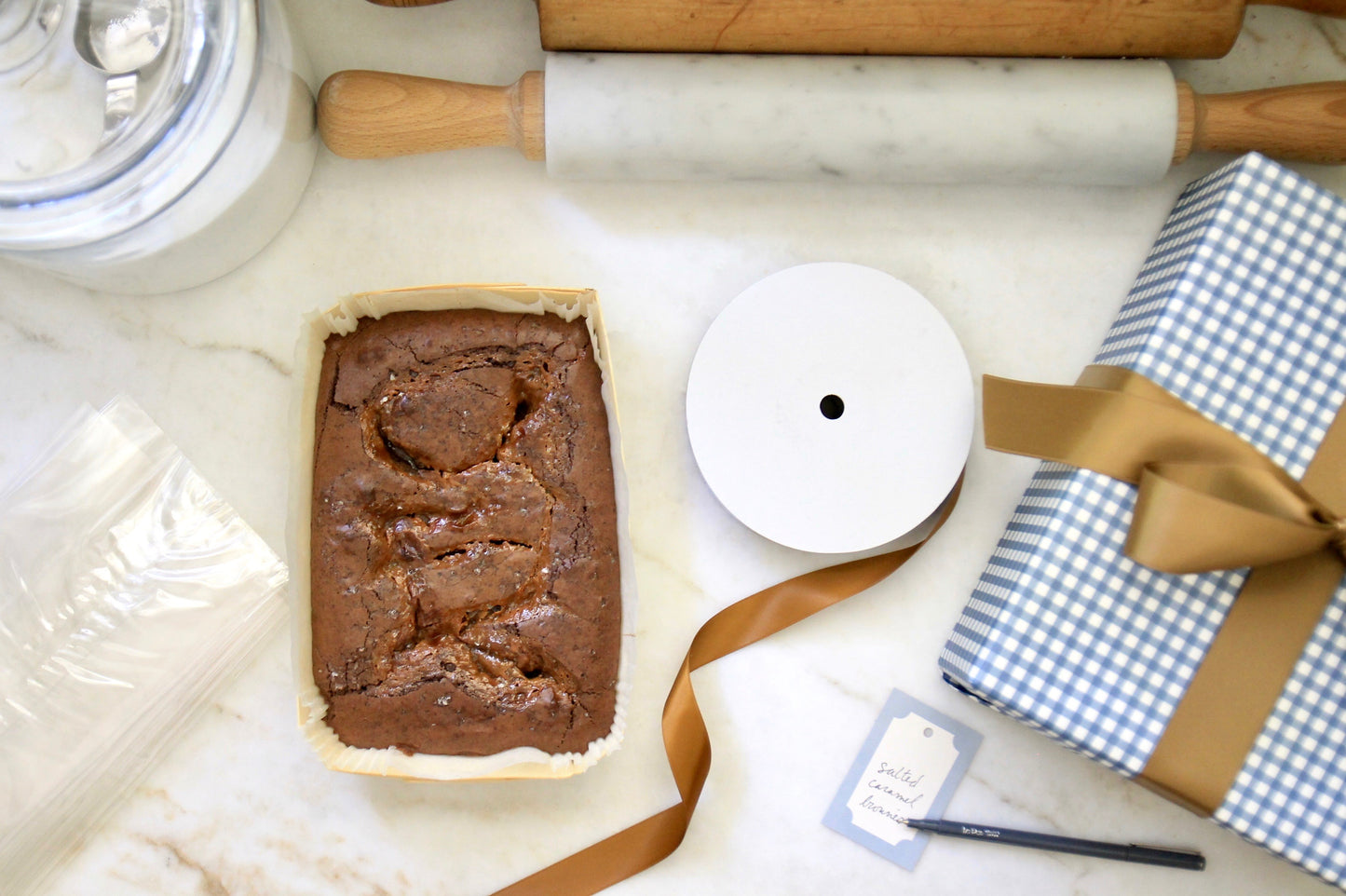 Wooden Baking Basket - Flat