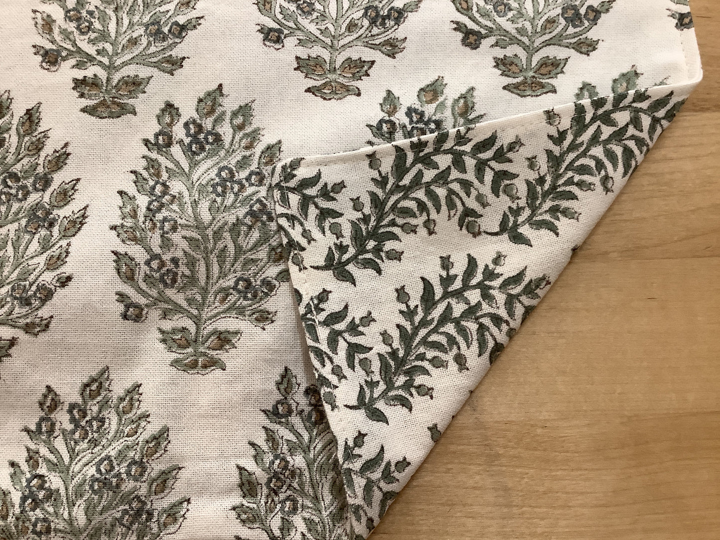 Hydrangea in Slate Reversible Placemats