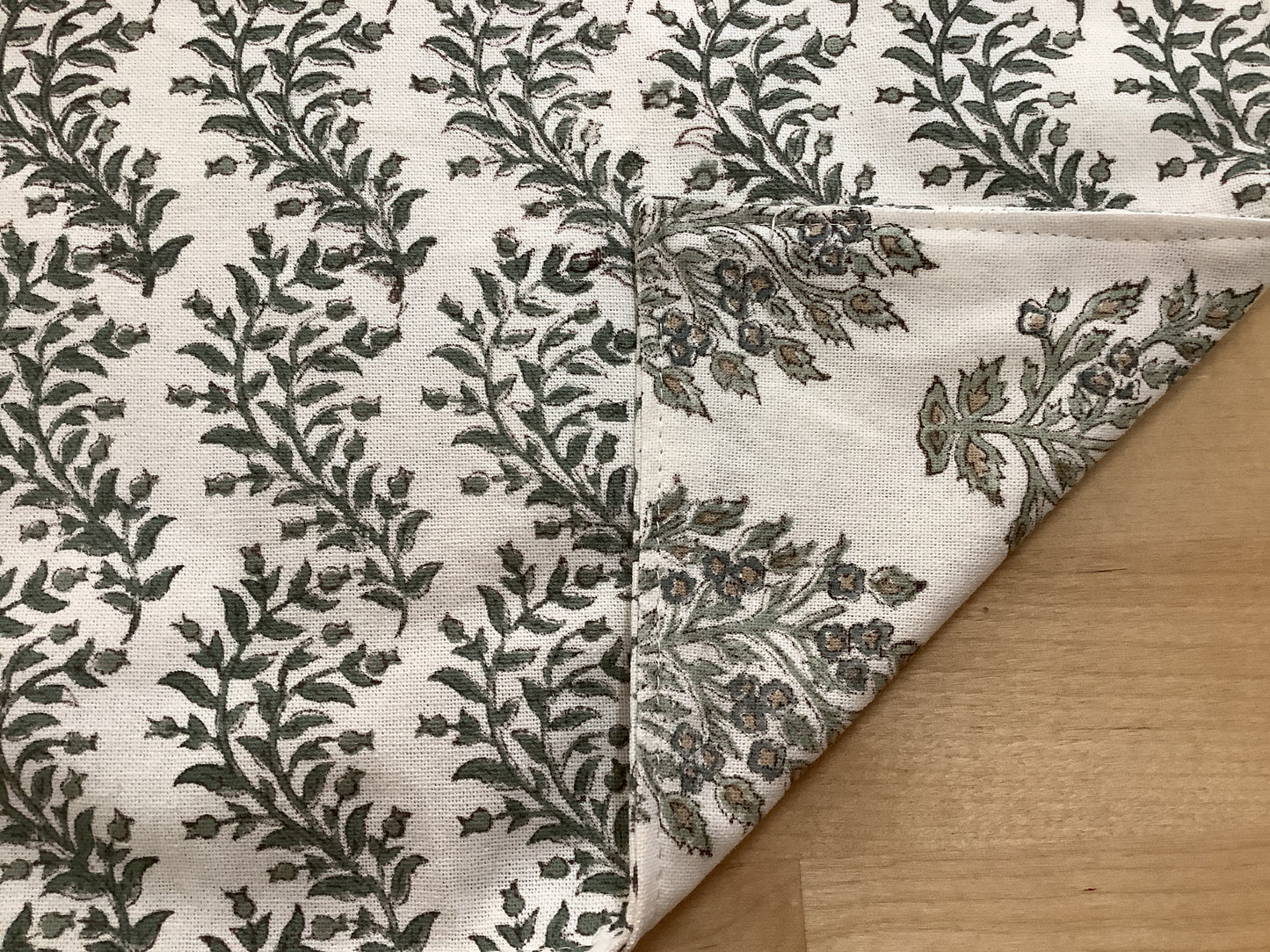 Hydrangea in Slate Reversible Placemats
