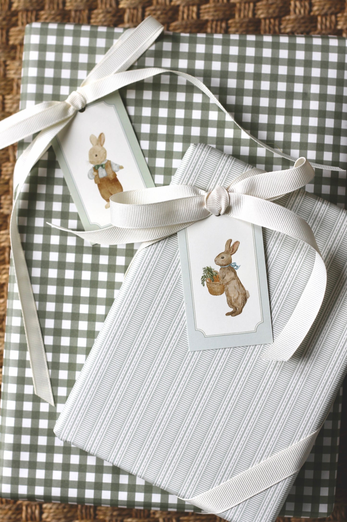 Henry Gingham Moss Wrapping Papers - 4 sheets