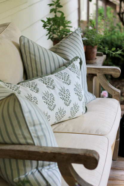 Outdoor Mae Pillow Covers in Blue