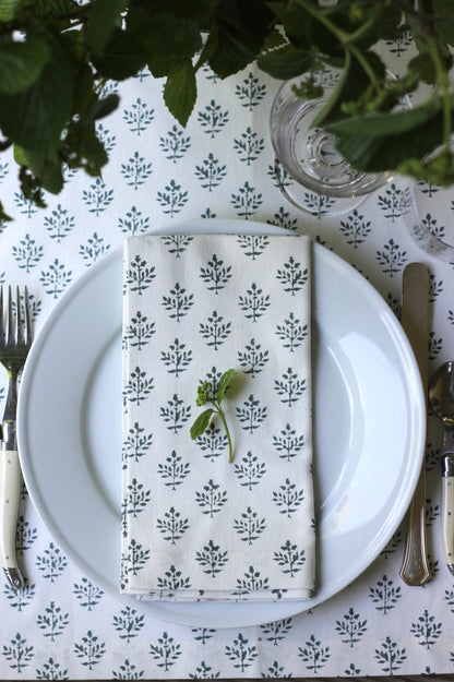 Privet Berry in Slate Napkins