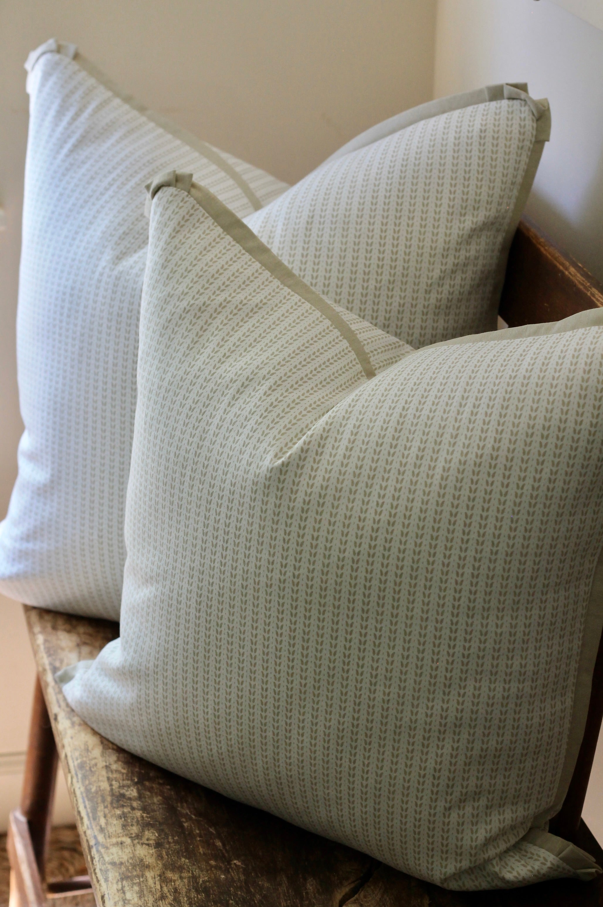 Leaf and Dot Pillow Covers in Cream 3 sizes JSH Home Essentials