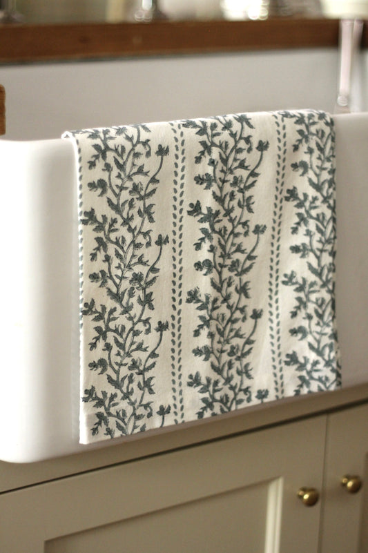 Boxwood in Navy Tea Towels
