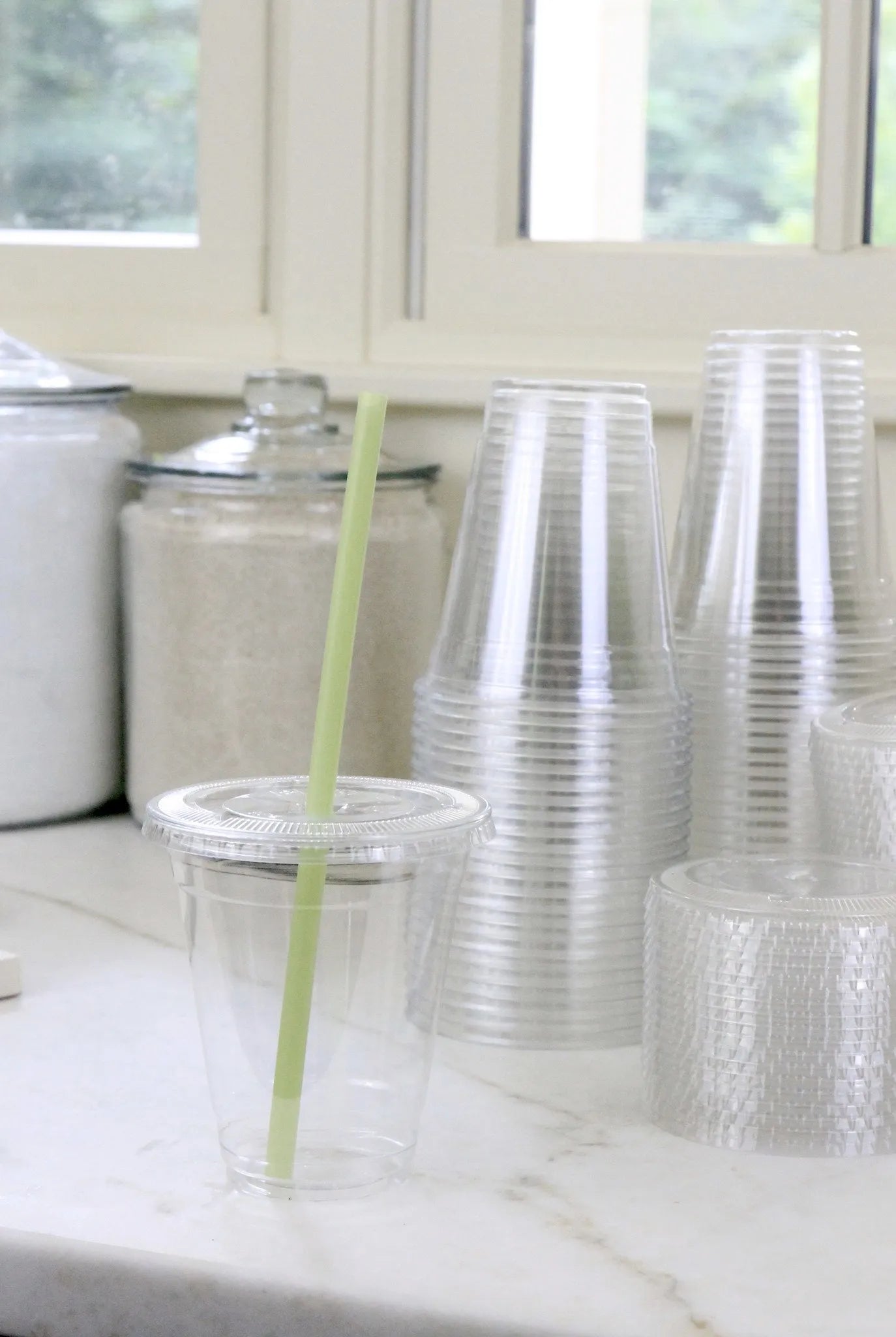 Clear to-go Cups