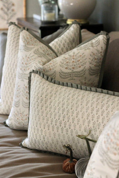 Hannah in Heirloom Pillow Covers | Willow Trim