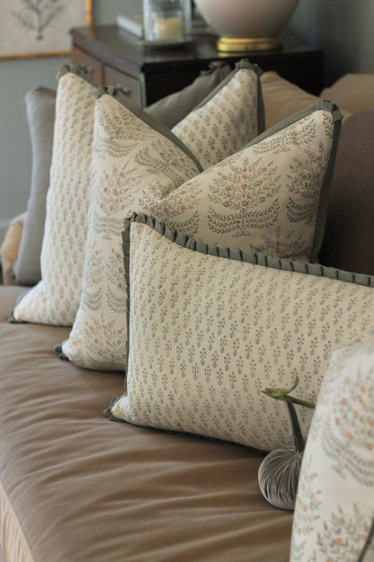 Hannah in Heirloom Pillow Covers | Willow Trim