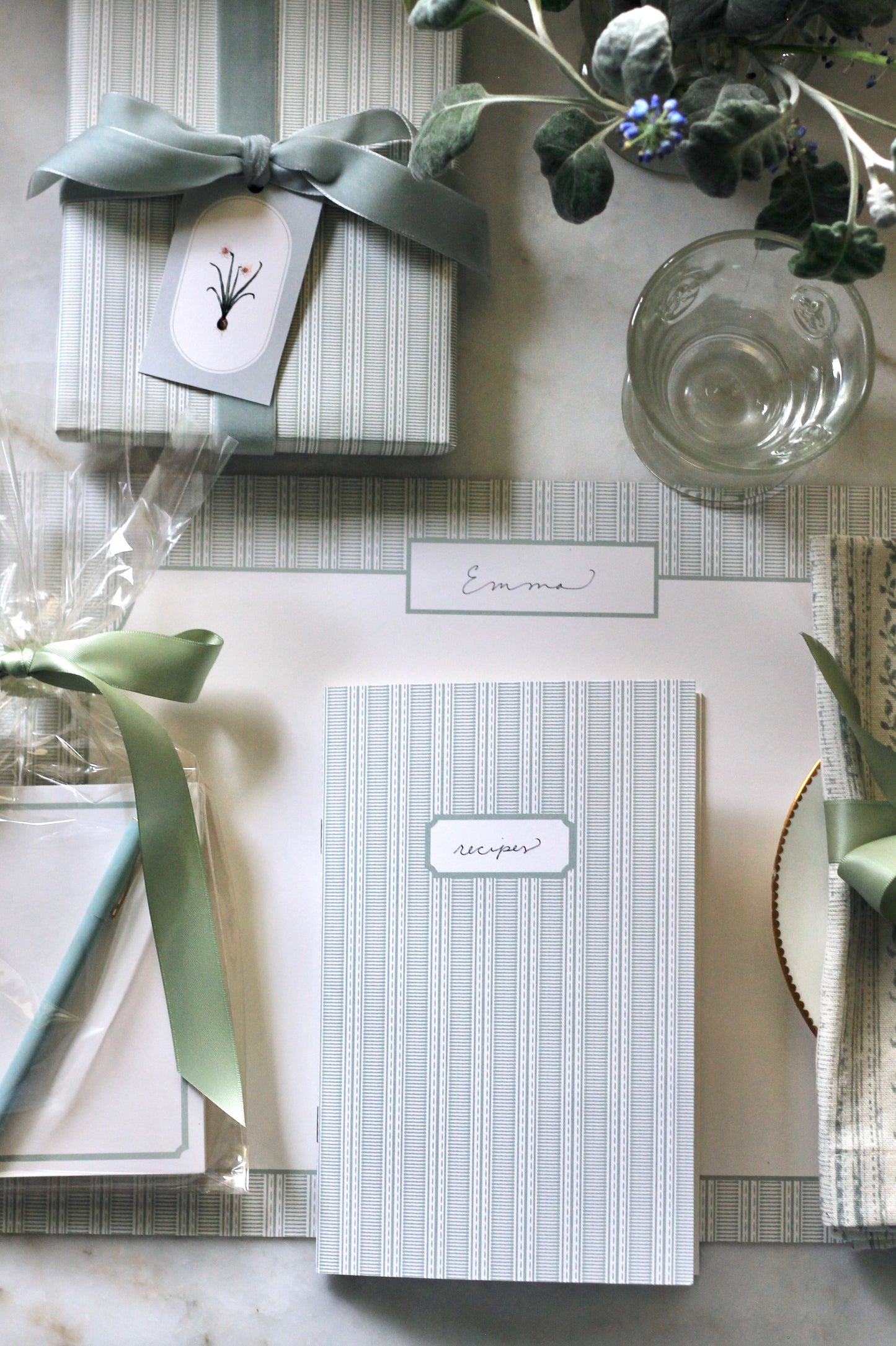 Paper Booklets - Grosgrain Stripe