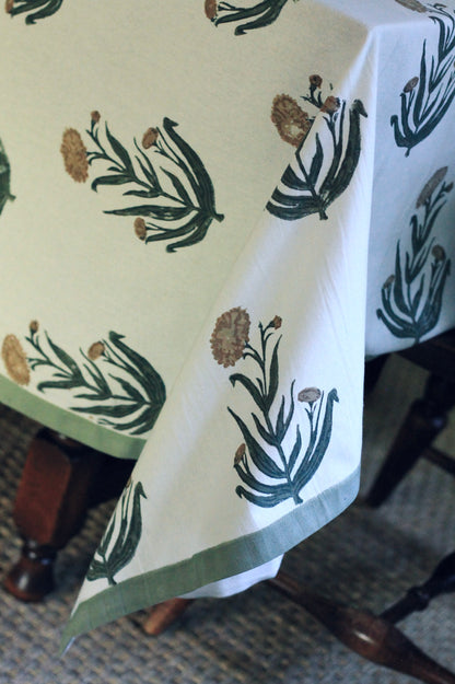 Amanda in Natural Tablecloths