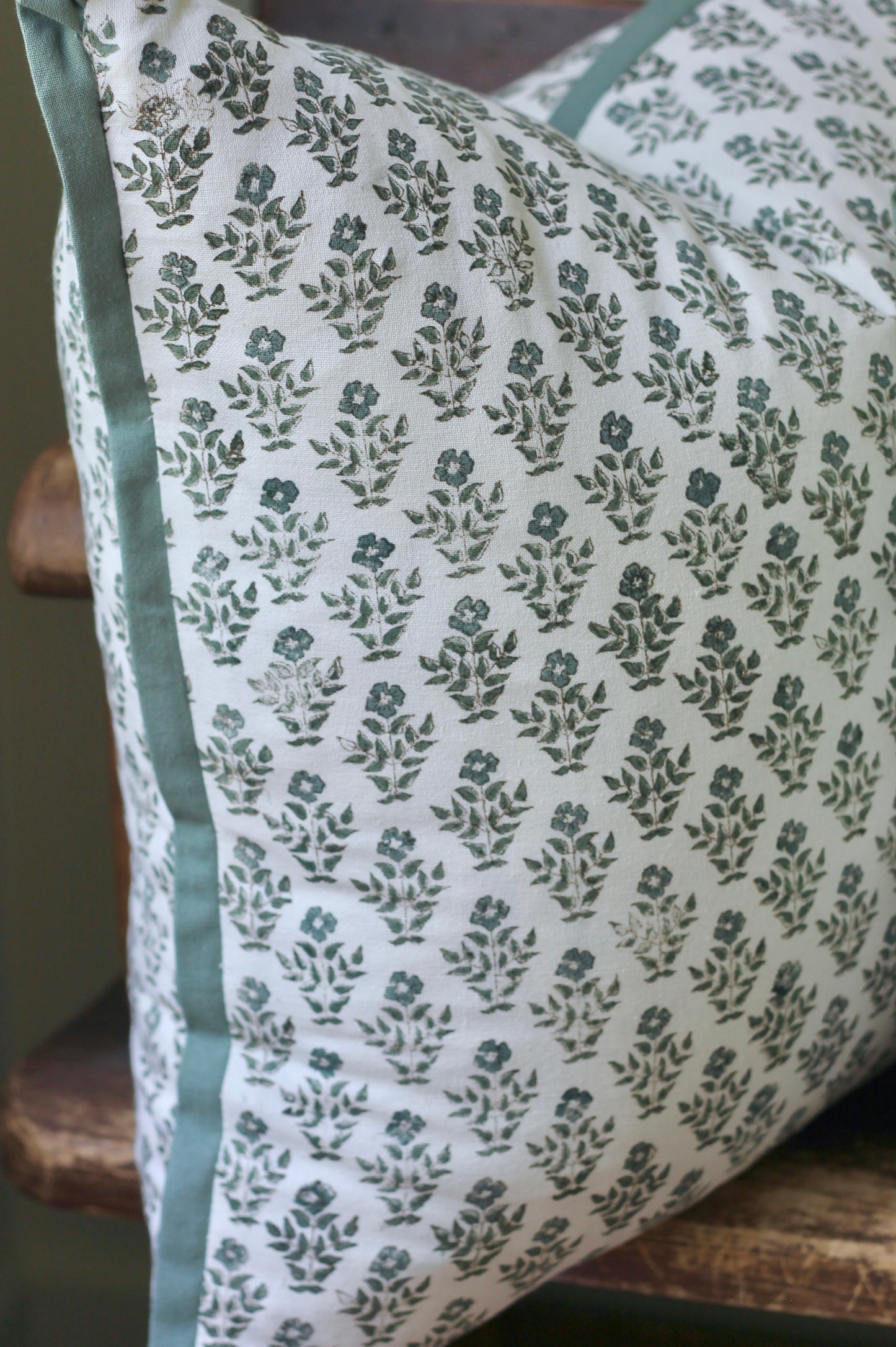 Carie Pillow Covers with Green Flange | 3 sizes