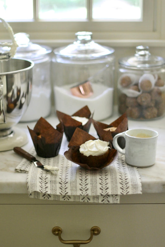 Bakery Folded Cupcake & Muffin Cups, Set of 40