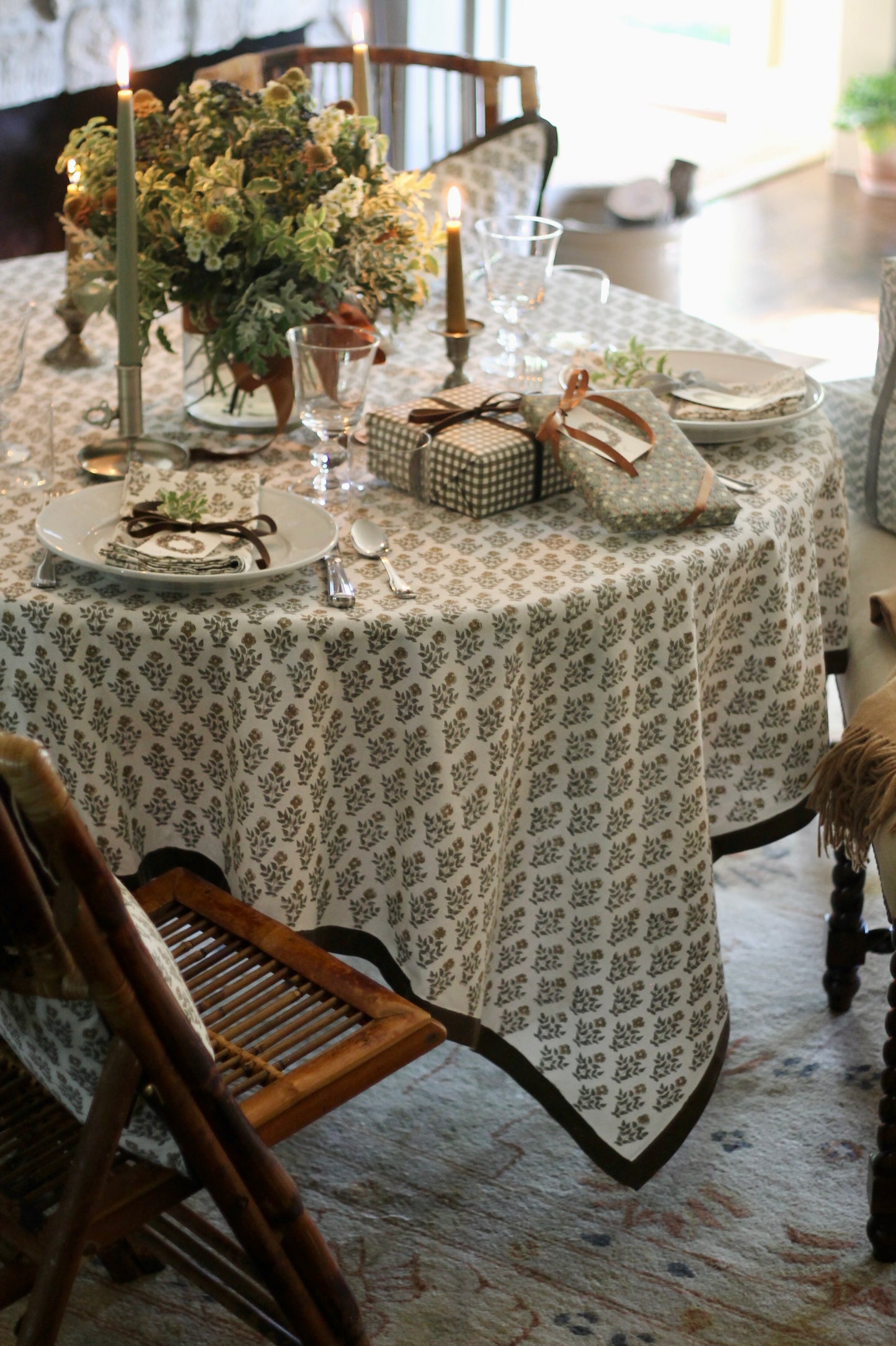 Carie Gold Napkins