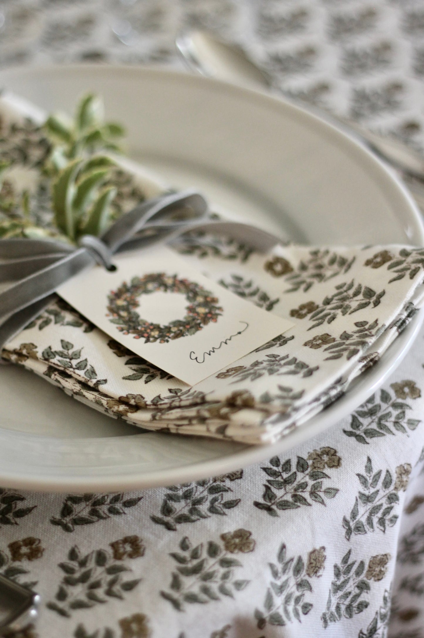 Carie Gold Napkins