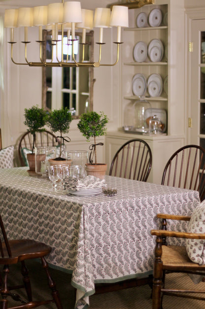 Garland in Rosewood Tablecloths | 2 sizes