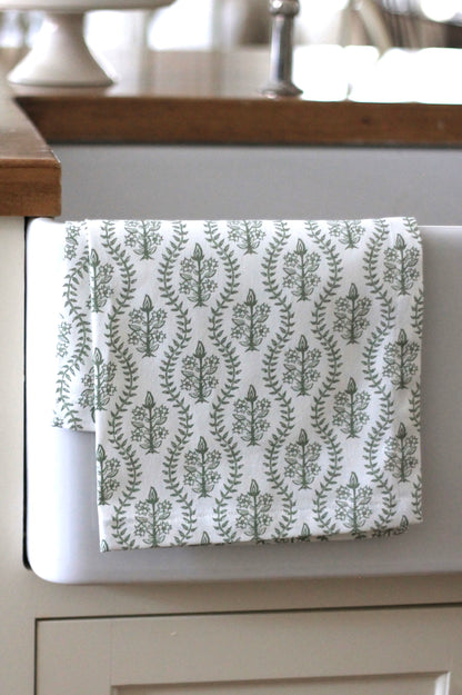 Scalloped Dahlia Spruce Tea Towels