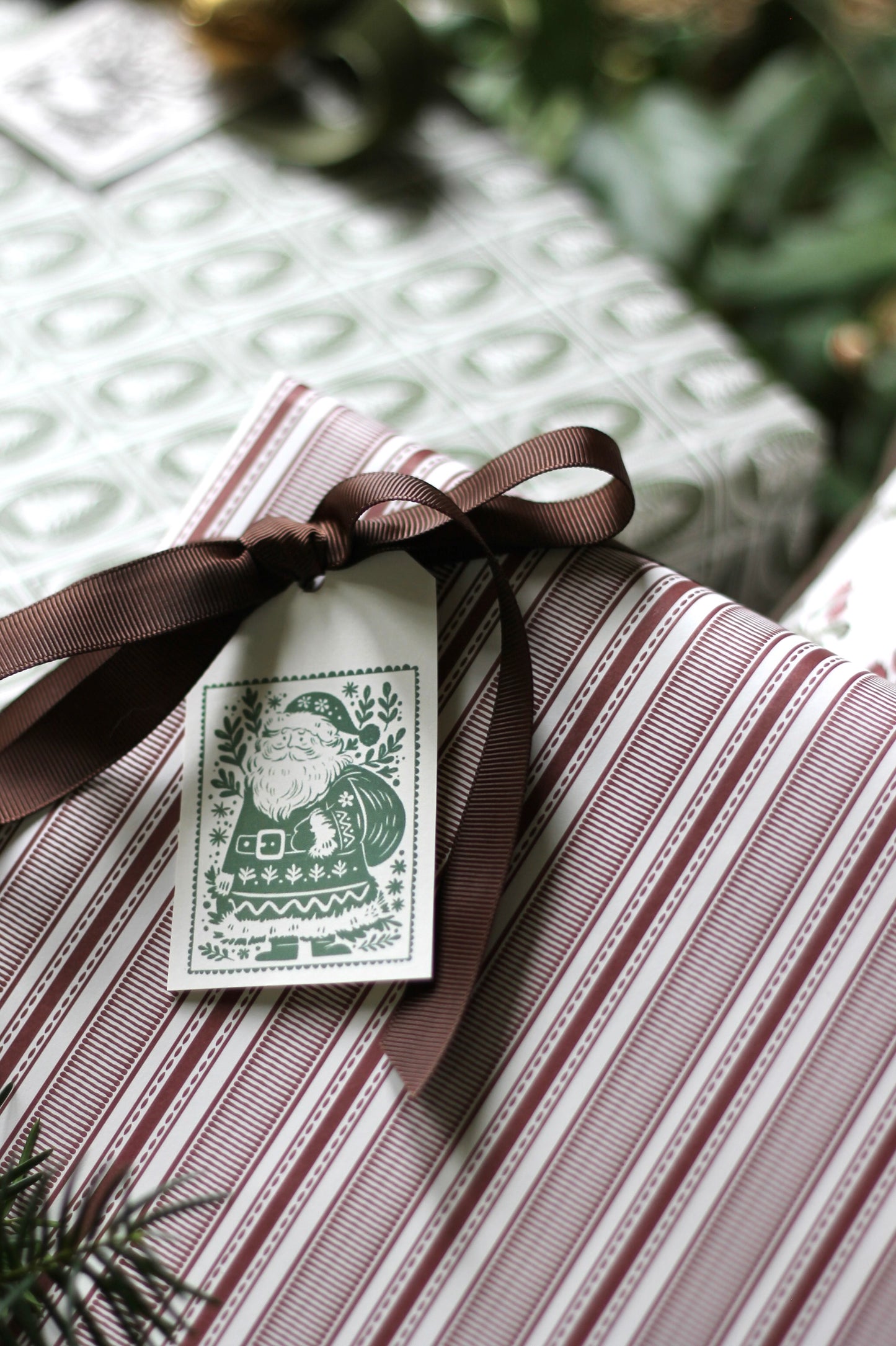 Woodblock Print Santa Tags