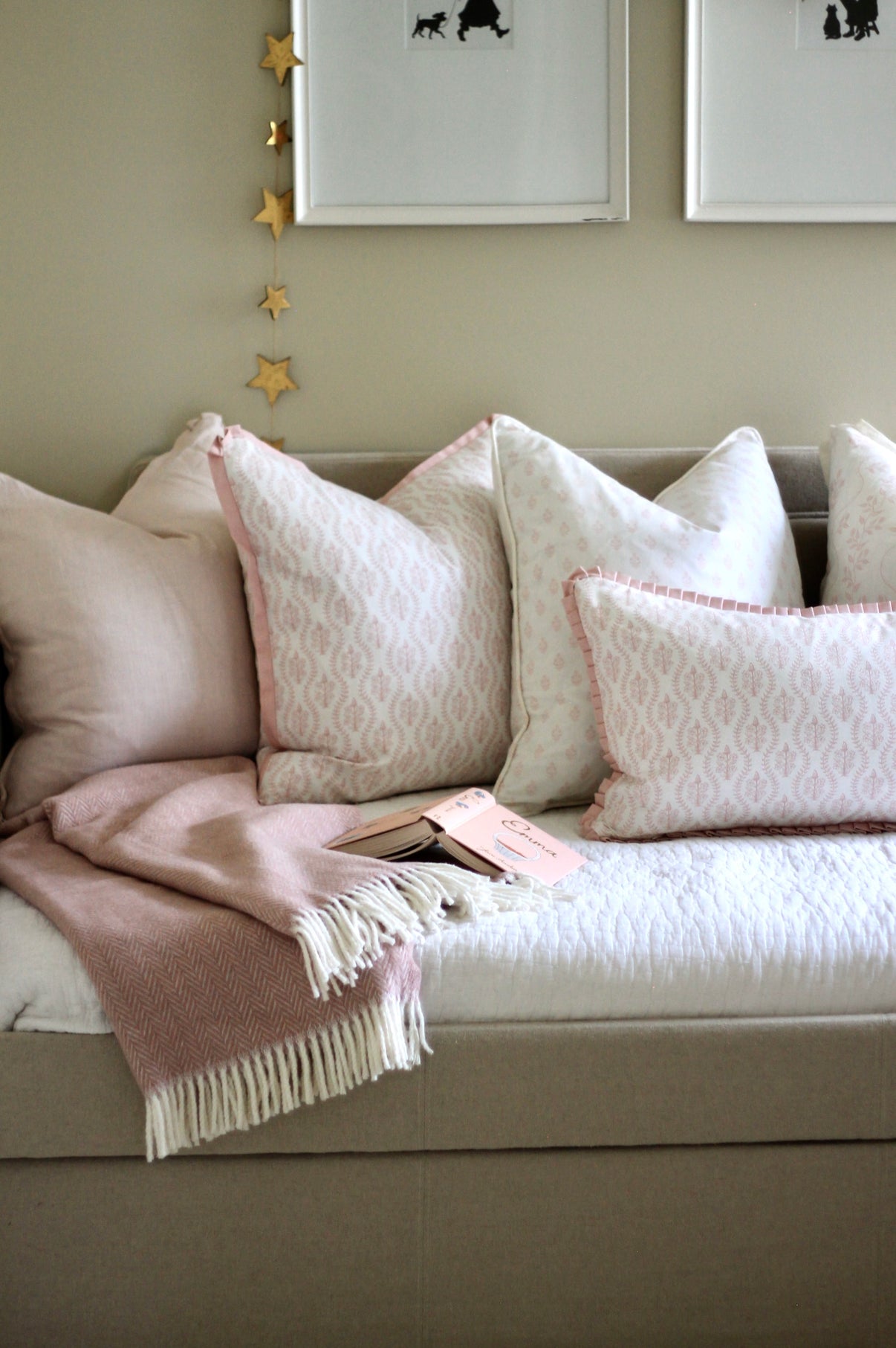 The Softest Throws Pink JSH Home Essentials