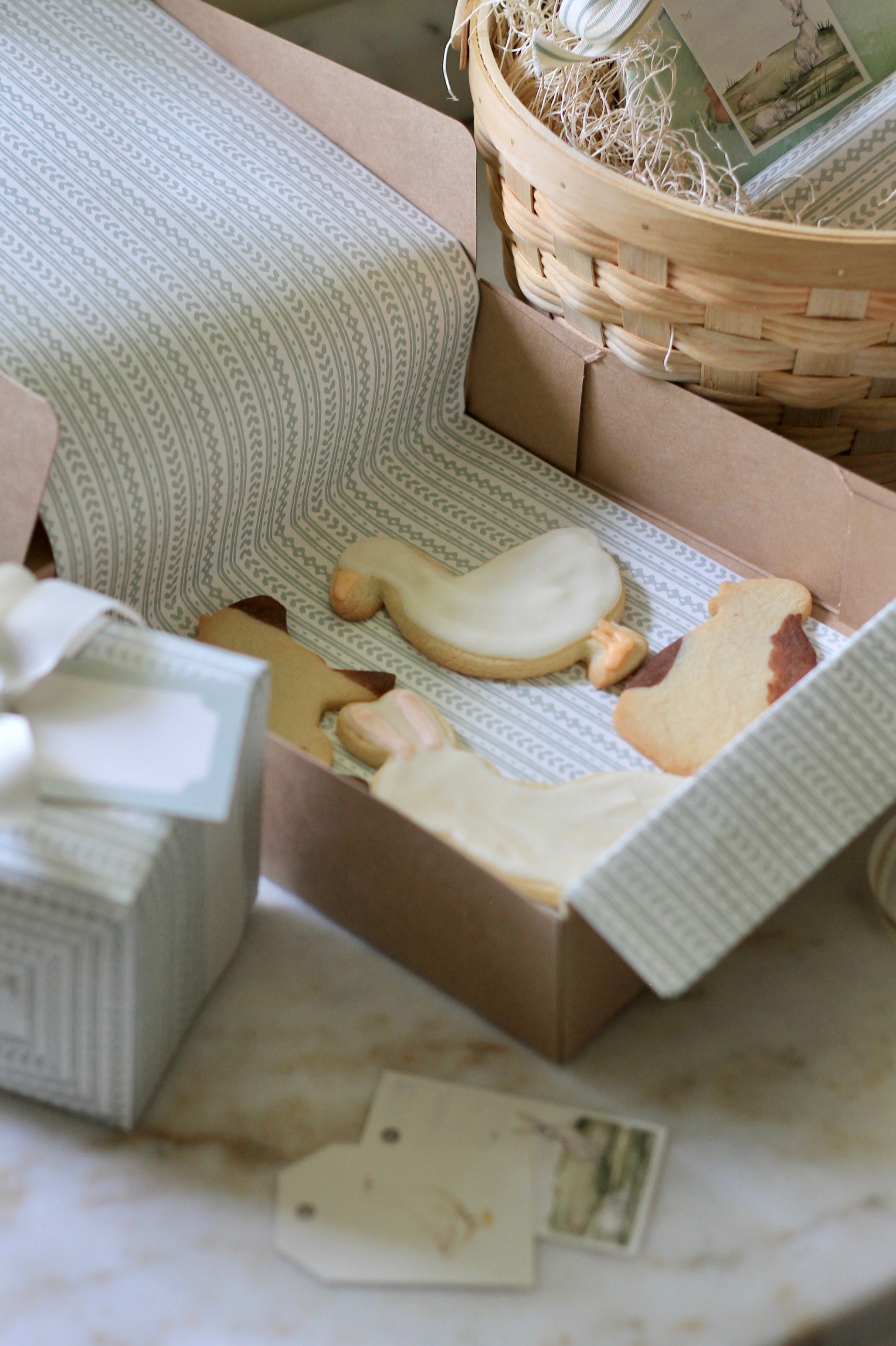 Home Essentials Gift Box | Gift Hampers UK | Free Delivery UK