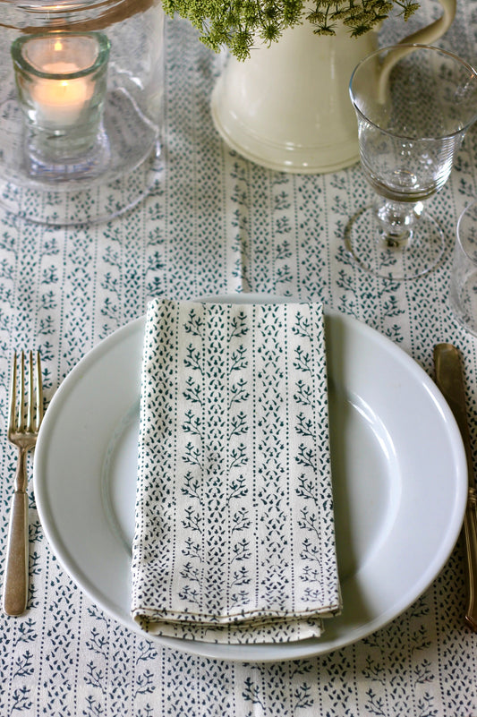 Laurie in Privet Navy Napkins