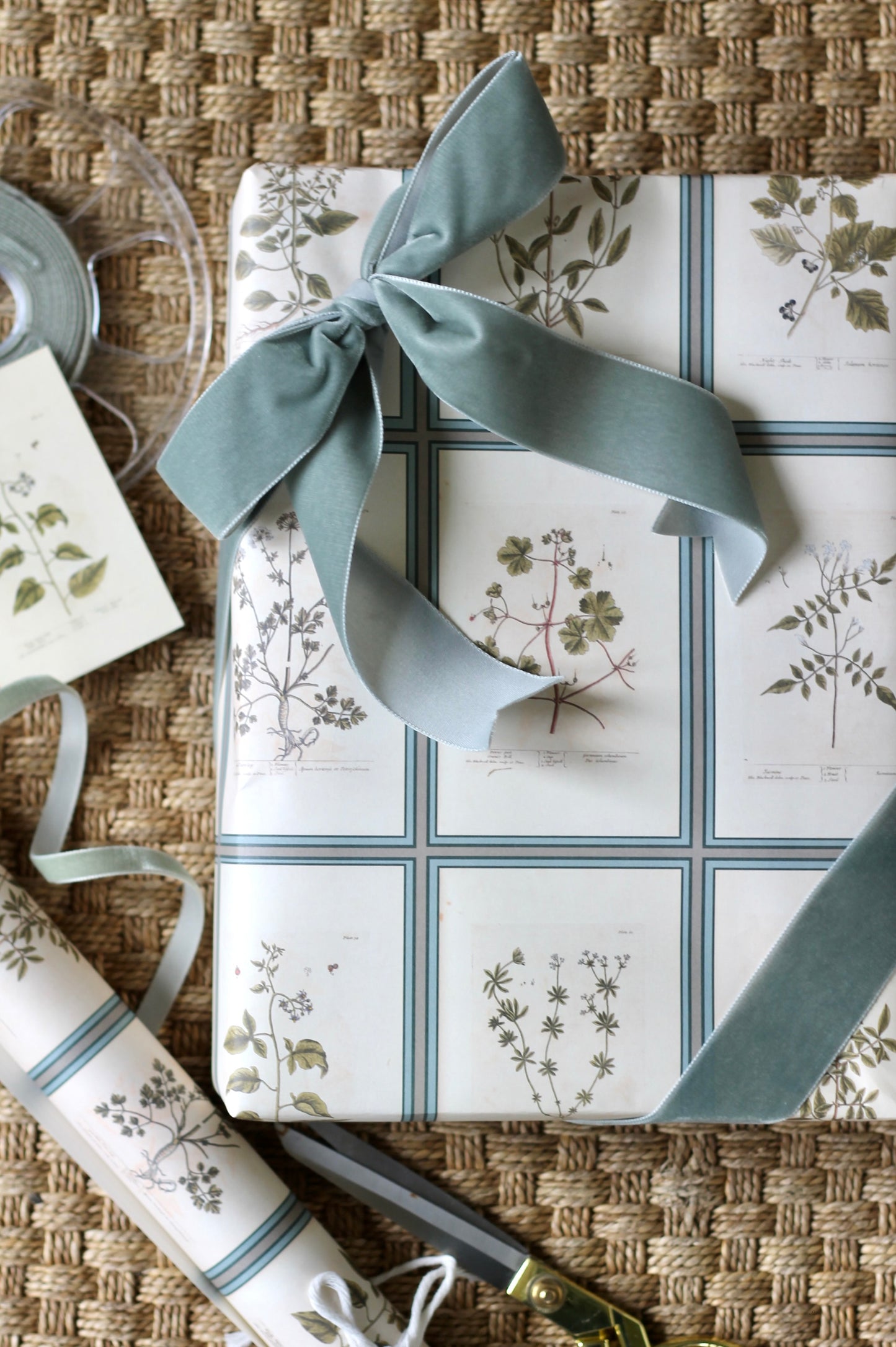 Antique Botanical Wrapping Papers - 4 sheets