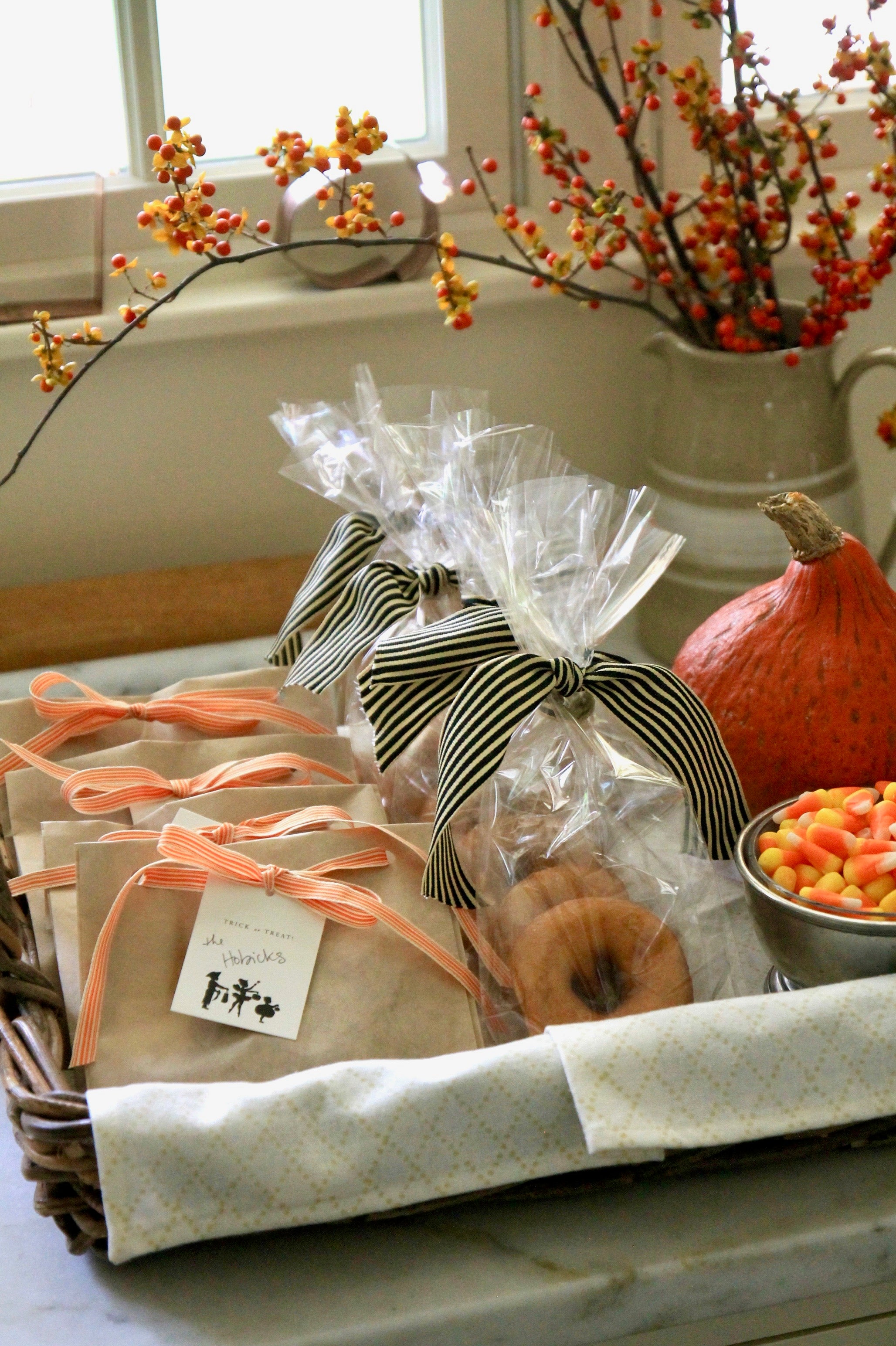 🍁🕯️🍂 Thanksgiving Hostess Gift Reminder! 🍂🕯️🍁 As Thanksgiving ap... |  TikTok