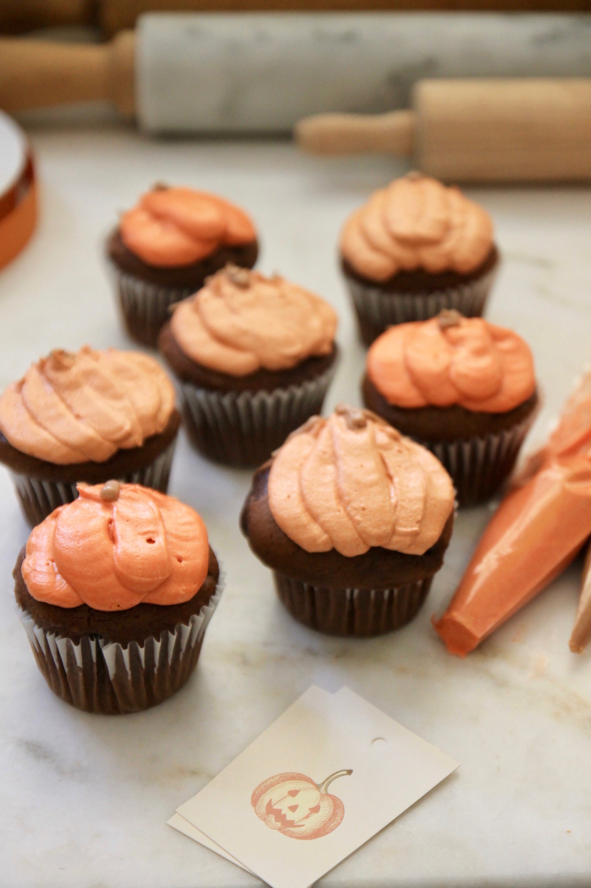 Cupcake Papers White 100 papers JSH Home Essentials